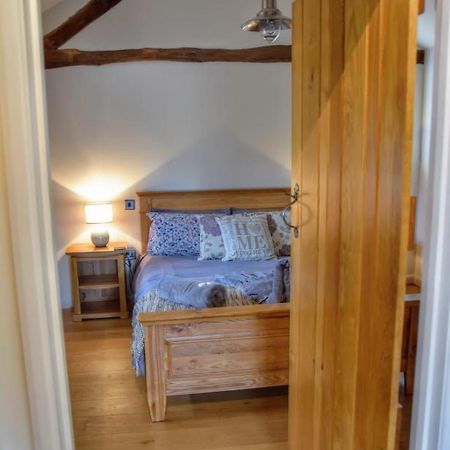 Smithy Cottage Berriew Екстериор снимка