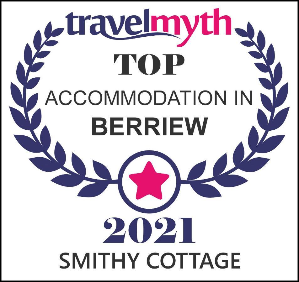 Smithy Cottage Berriew Екстериор снимка