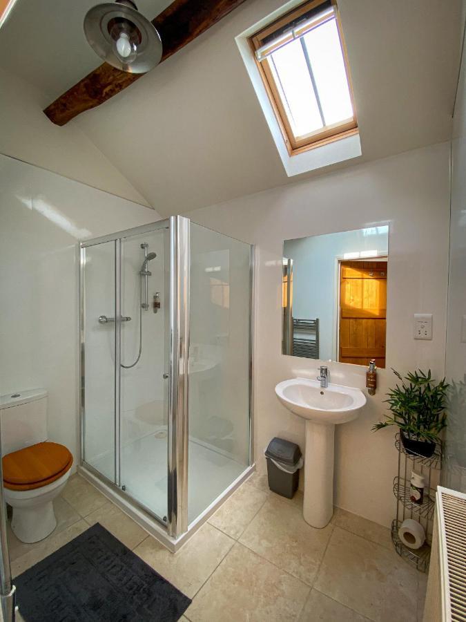 Smithy Cottage Berriew Екстериор снимка